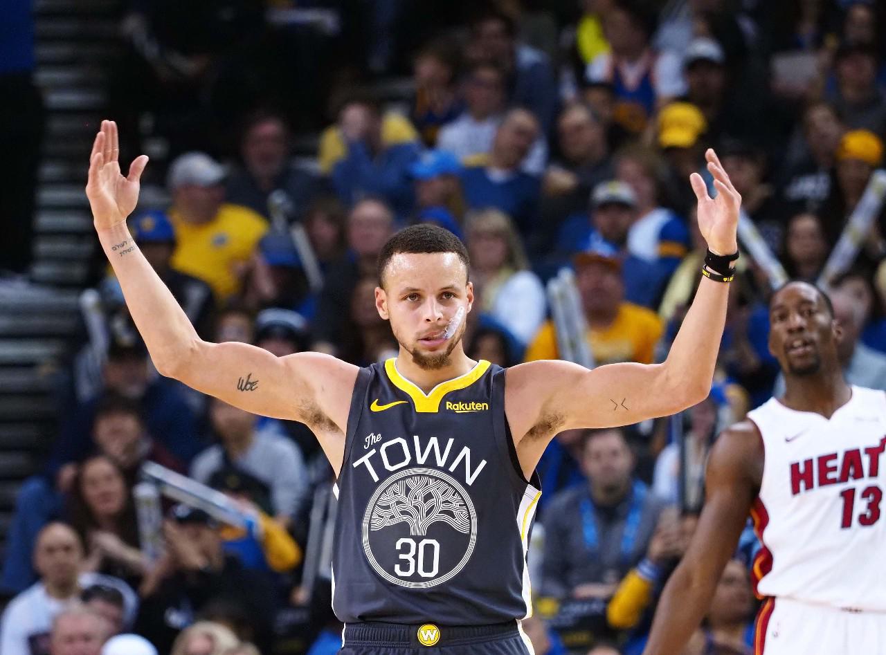 安排她在比 安排她在比