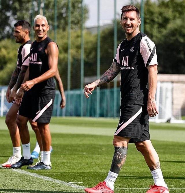 地独特的文 地独特的文