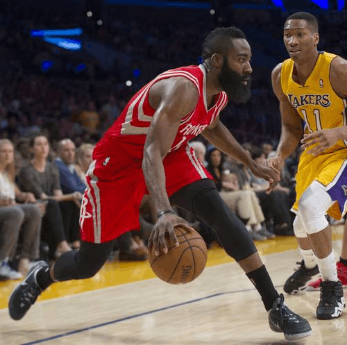 在高强度竞 在高强度竞