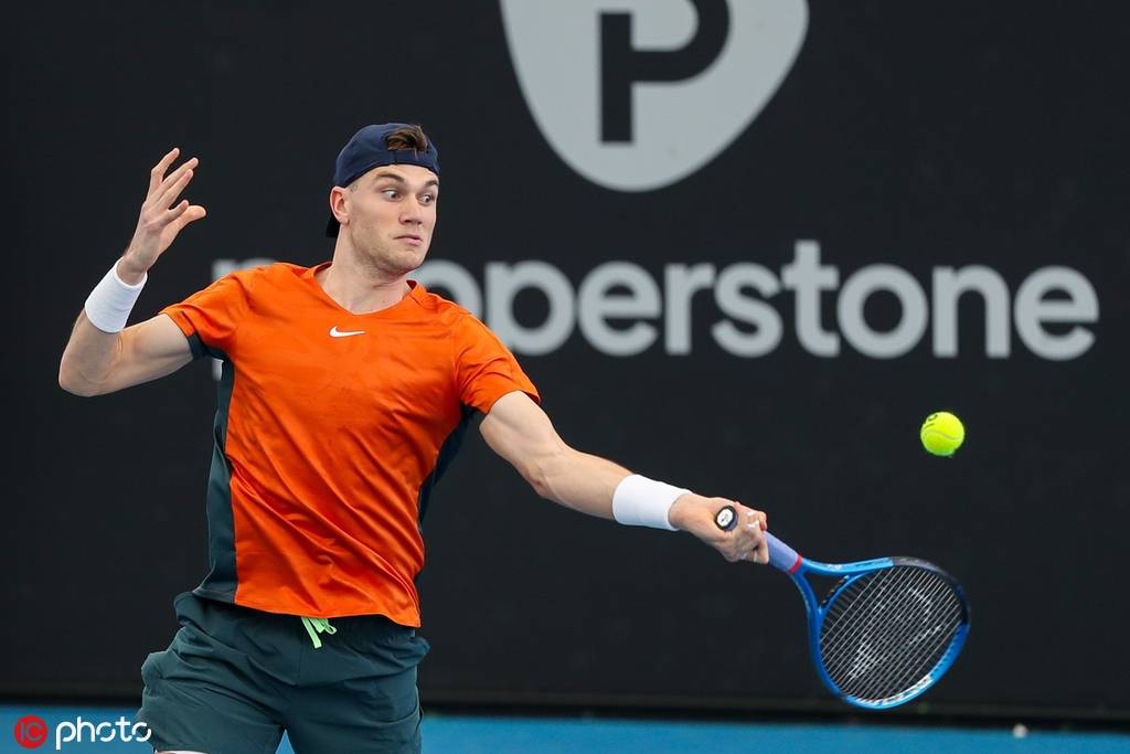 以控球为核 以控球为核