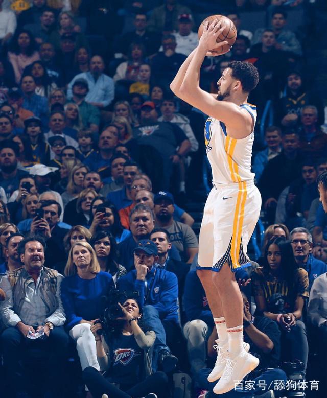 庆祝球队重 庆祝球队重